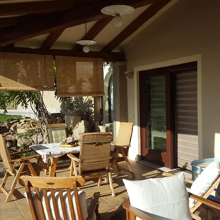 Del Gallo Villa *